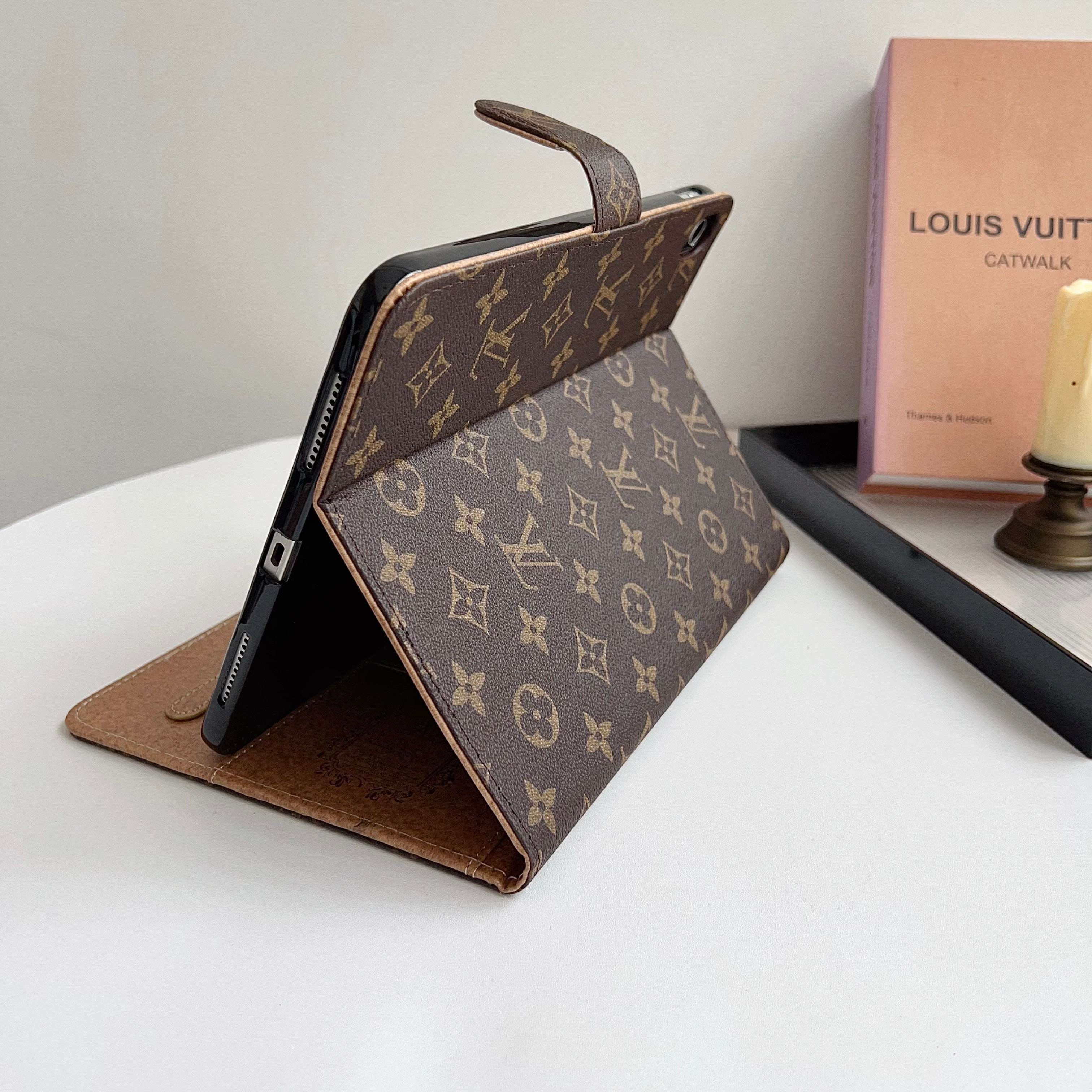 Stylish Leather Monogram  iPad Case Small Printing-CYLV111