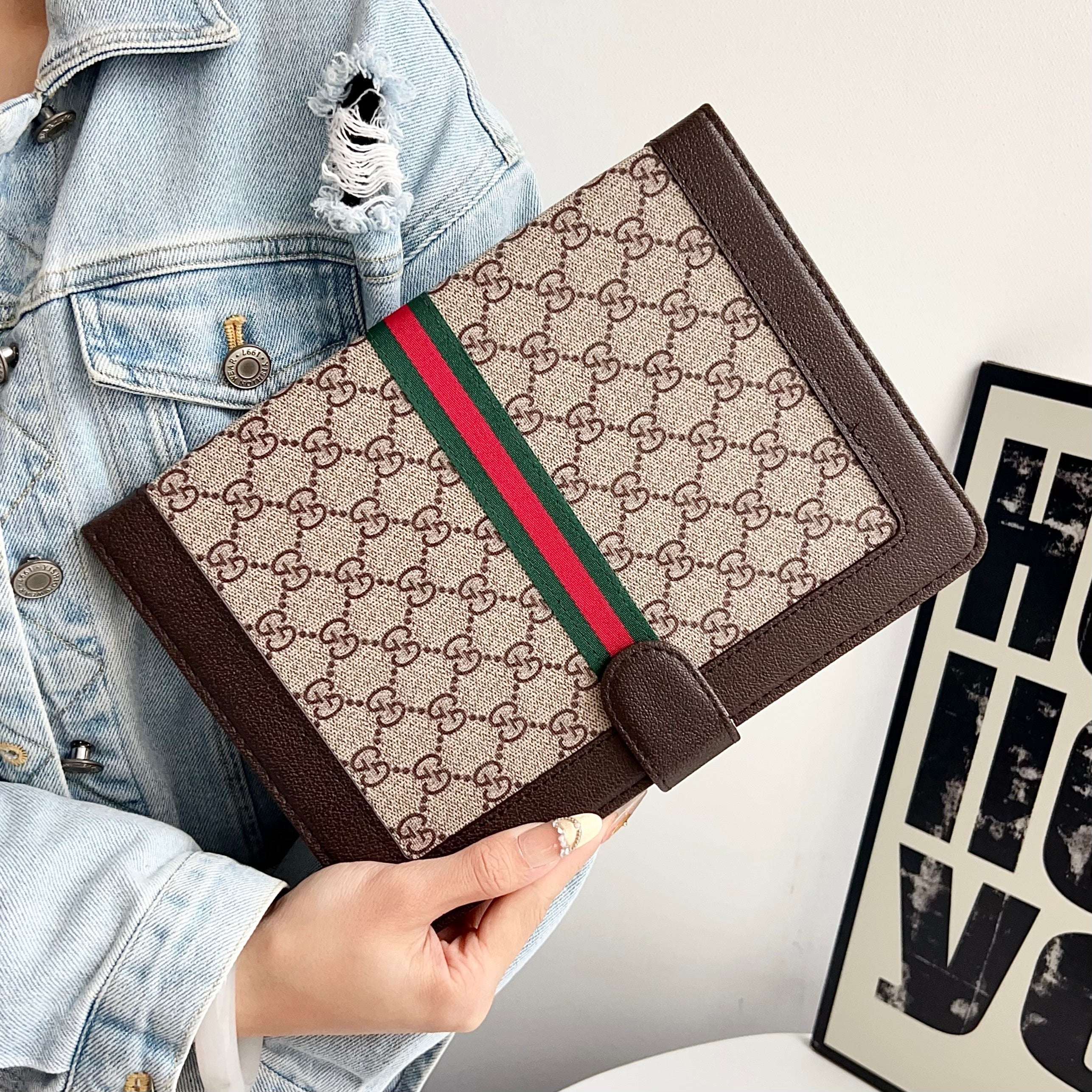 Classic Leather GG iPad Case -CYGG106