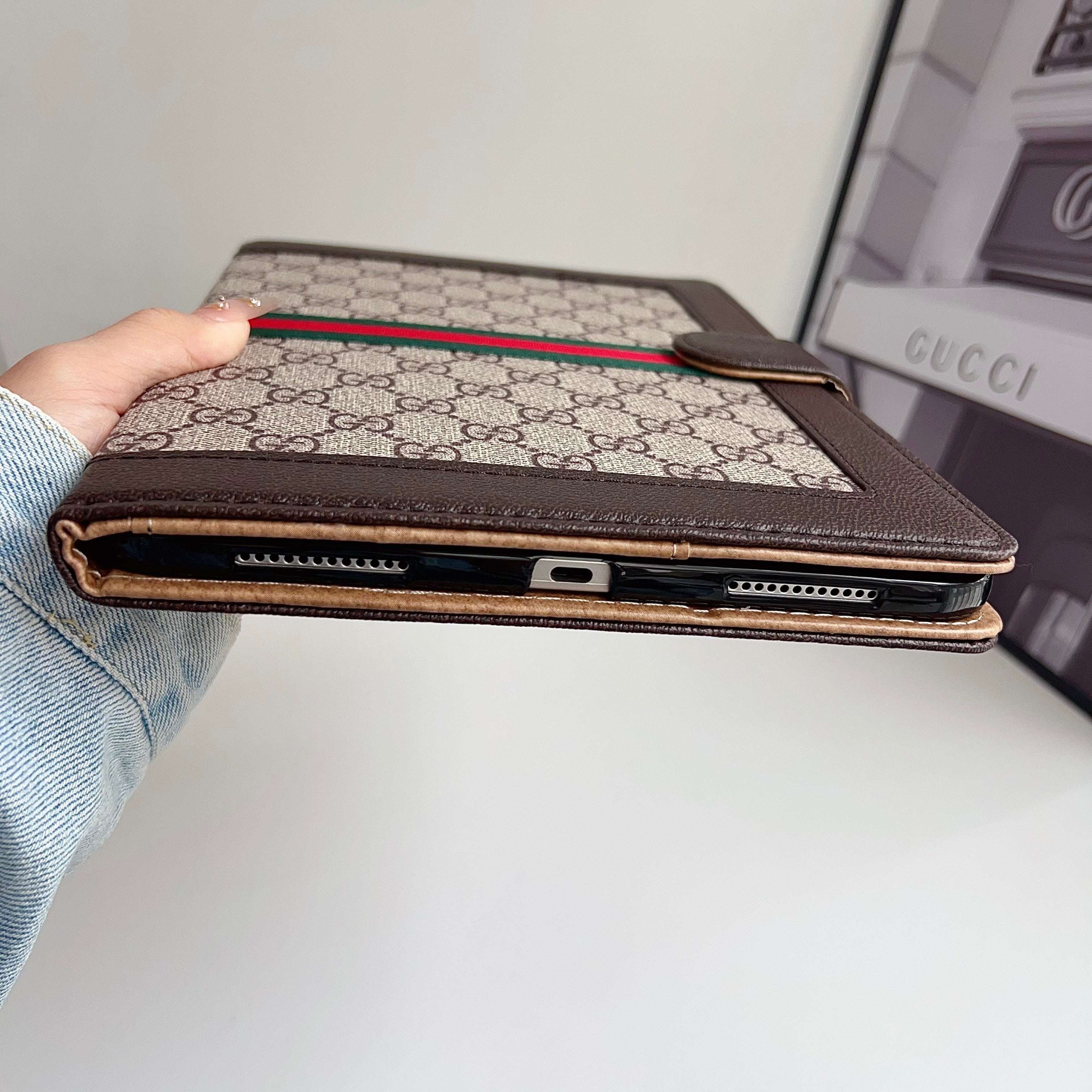 Classic Leather GG iPad Case -CYGG106