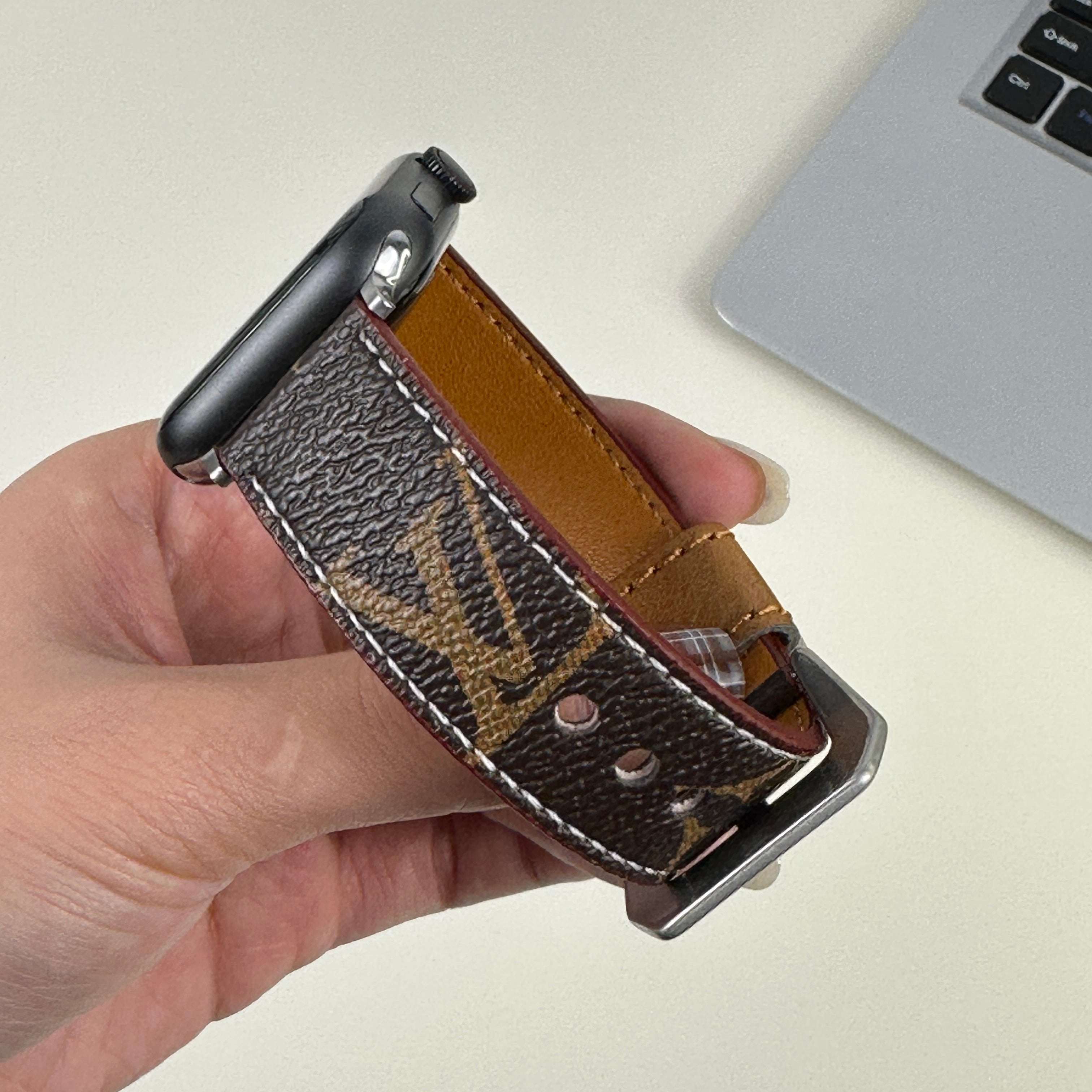Luxury Leather Monogram Apple Watch Band Big Printing-CYLV014