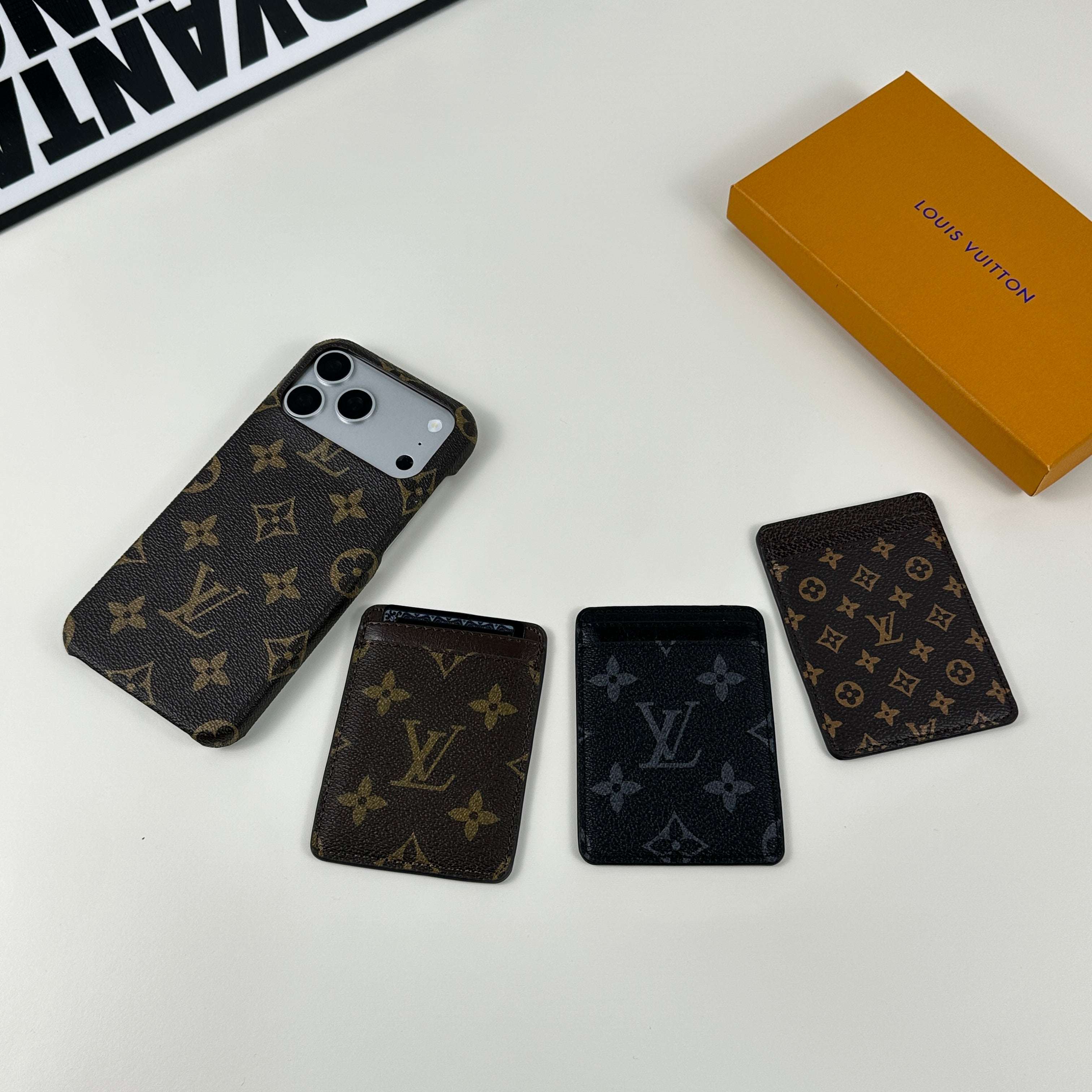 Leather Monogram Magnetic Wallet Big Printing-CYLV021