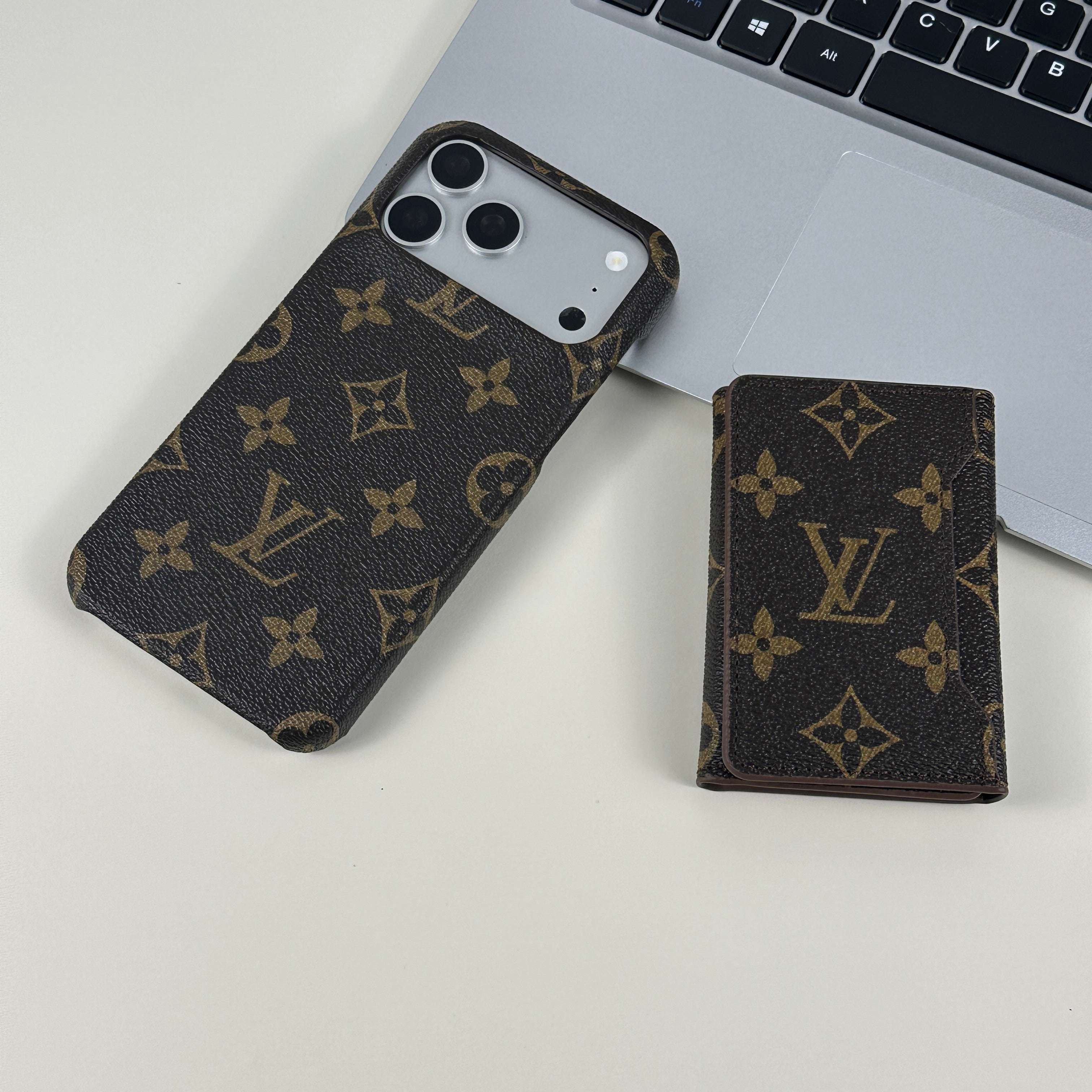 Premium Monogram Magnetic Wallet Big Printing-CYLV027