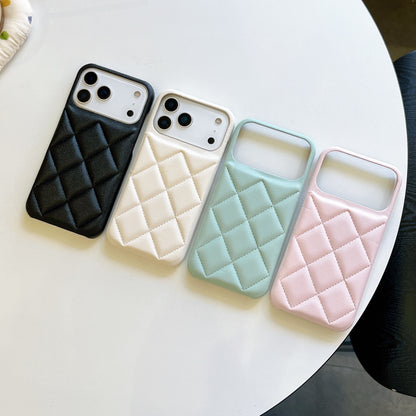 Leather iPhone Case Black-BC25021