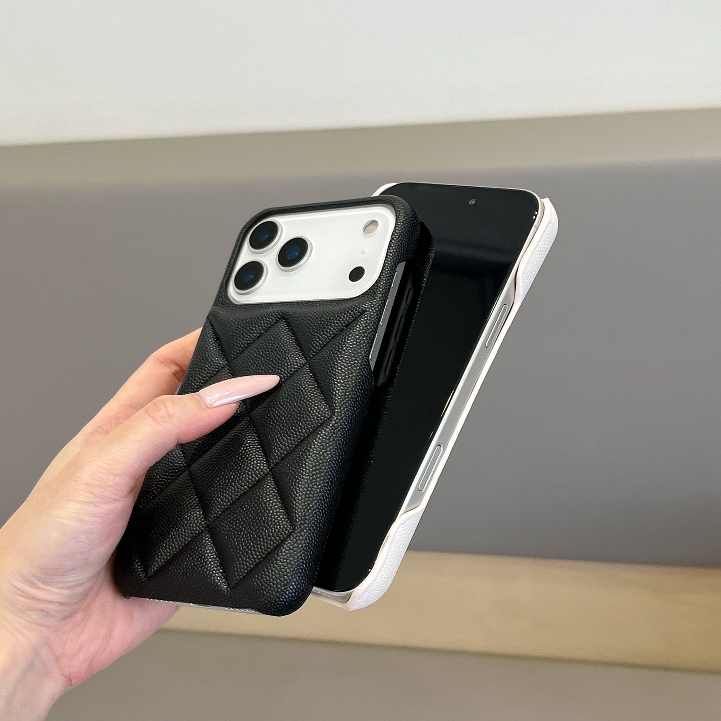 Leather iPhone Case Black-BC25021