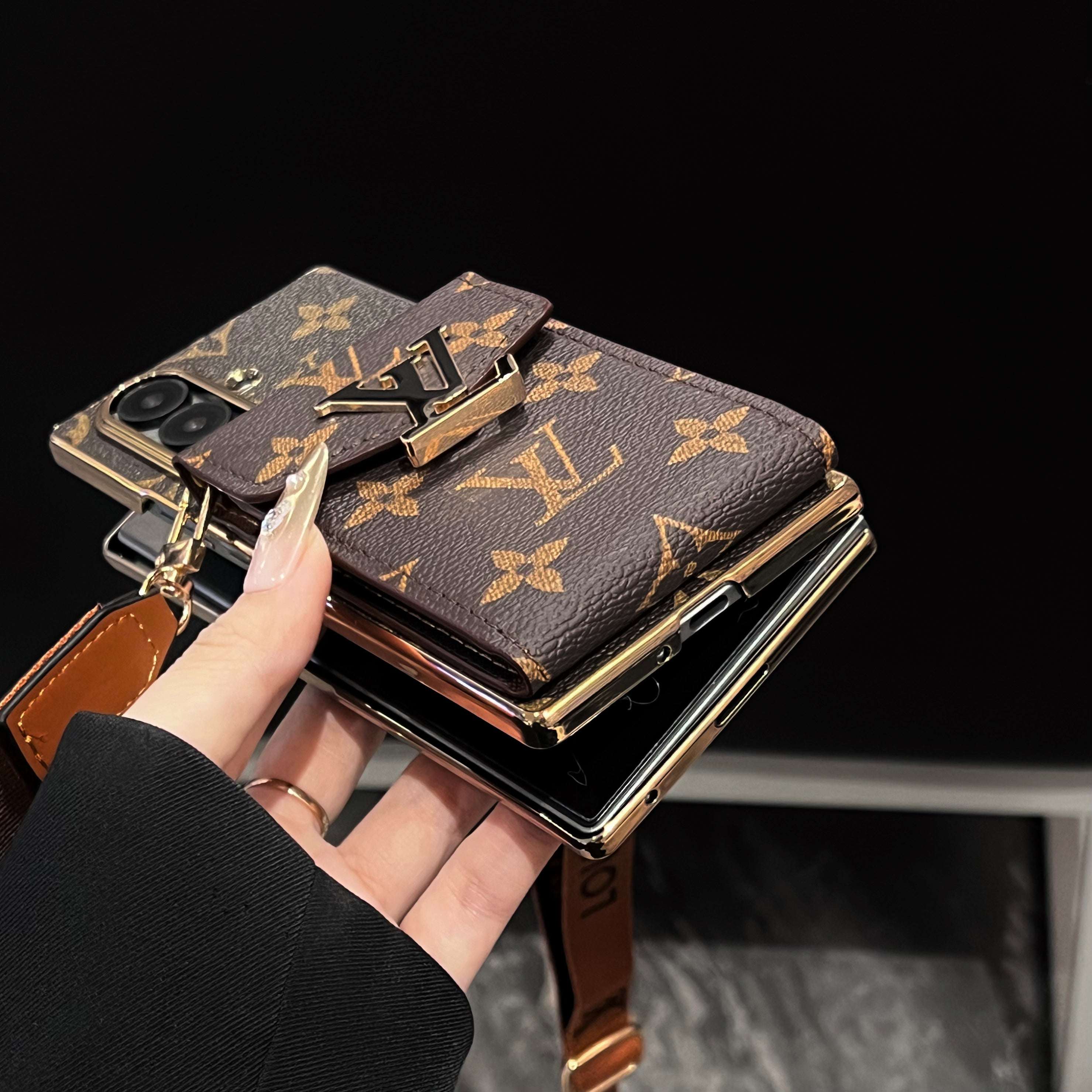 Luxury Monogram Samsung Galaxy Z Fold Series Case With Card Holder And Strap-CYLV085